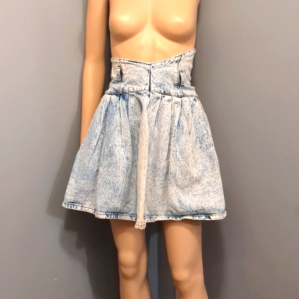 Vintage high waist stone wash skirt